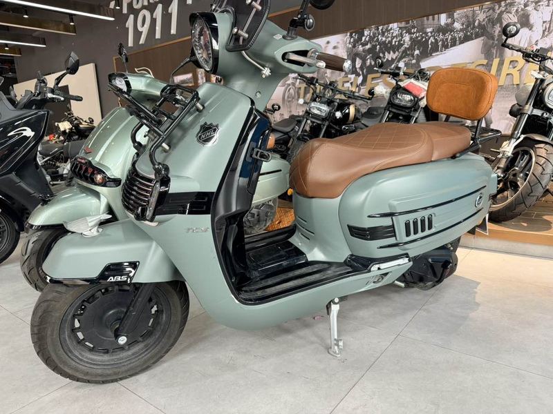 二手三業喀秋莎