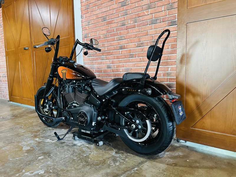 二手哈雷戴维森街霸 Street Bob