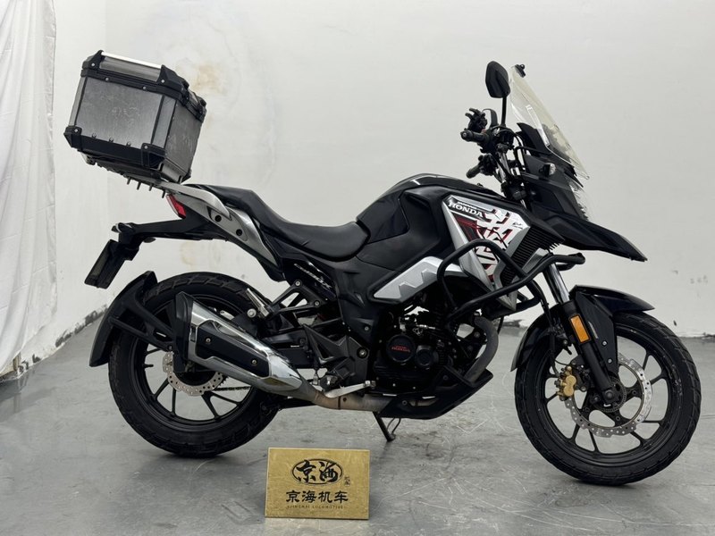 二手五羊本田猛鸷 CB190X