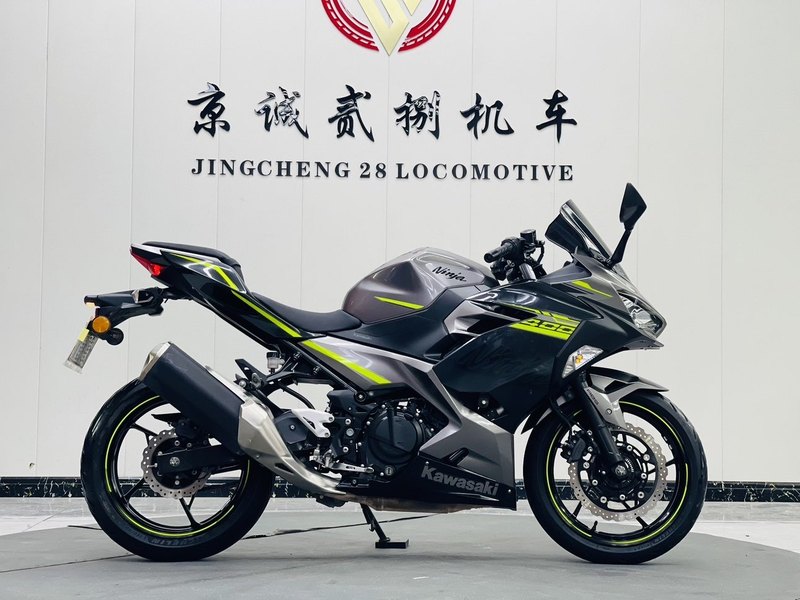 二手川崎Ninja 400