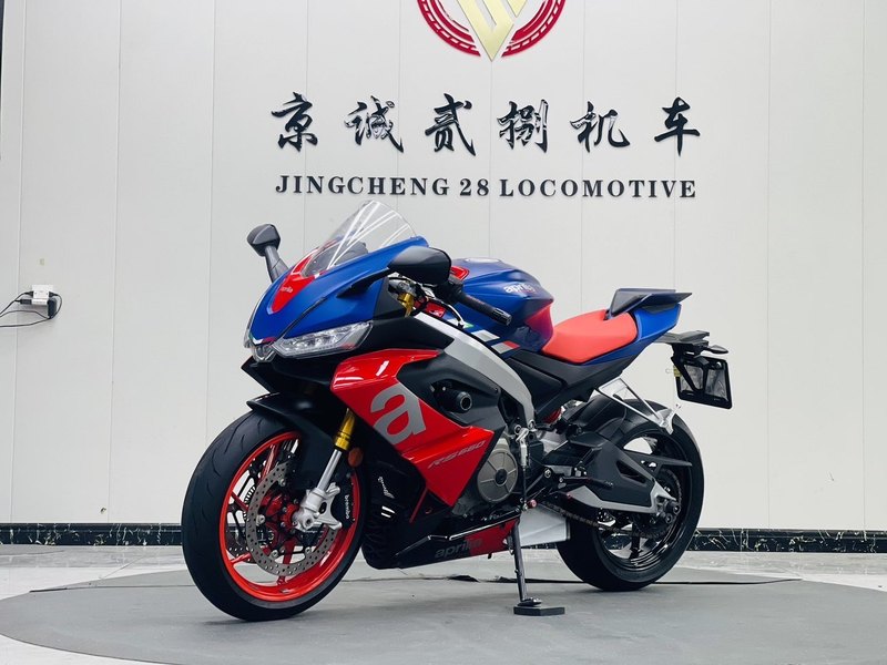 二手阿普利亚RS 660 