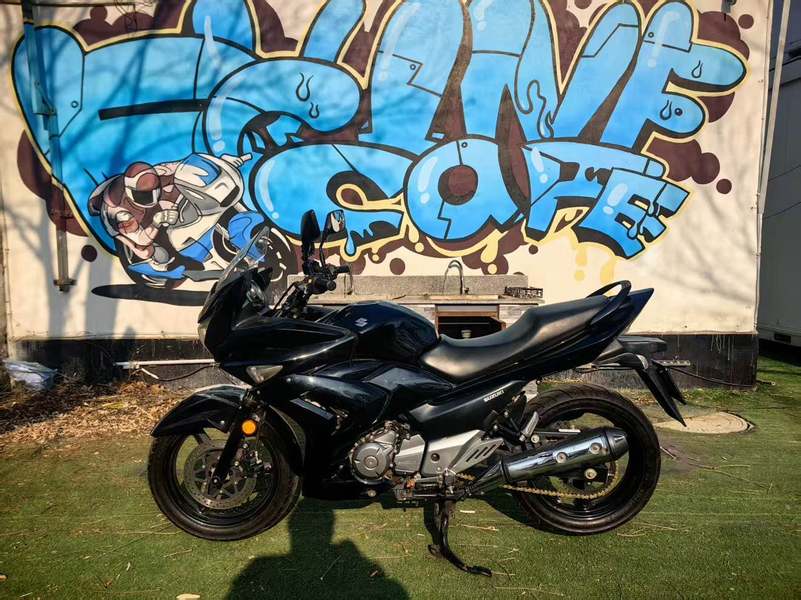 二手豪爵铃木骊驰 GW 250F