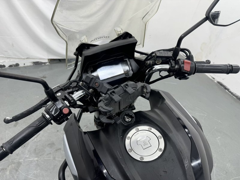 二手五羊本田猛鸷 CB190X