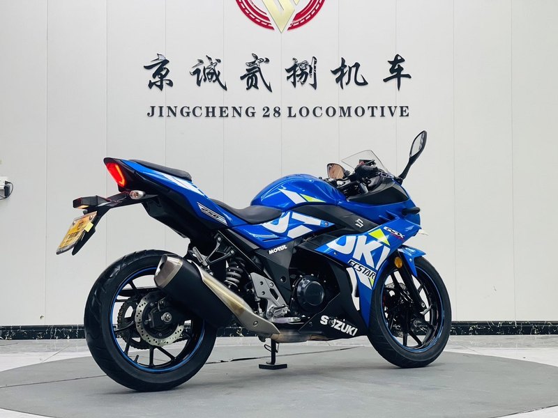二手豪爵铃木GSX250R
