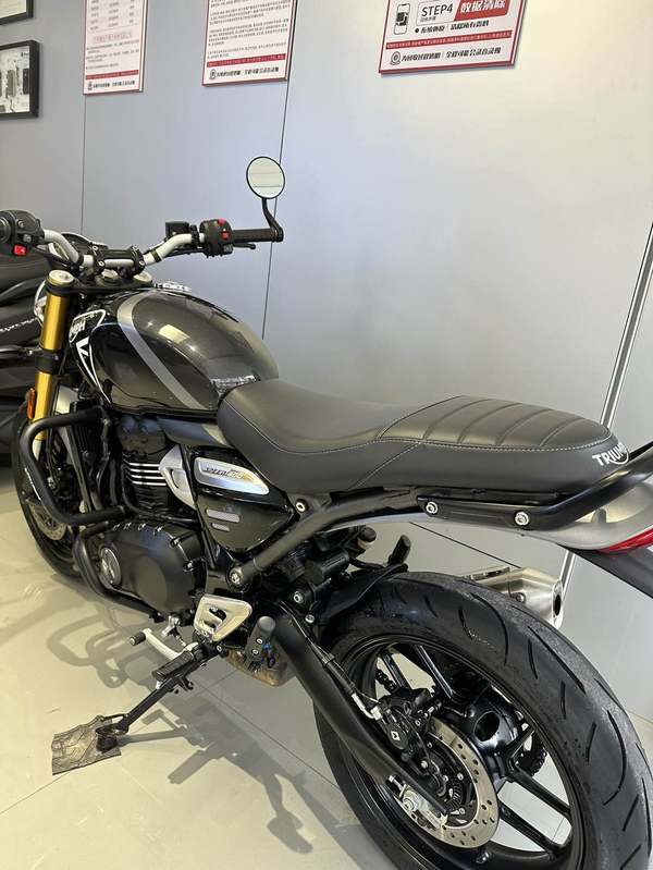 二手凯旋Speed 400