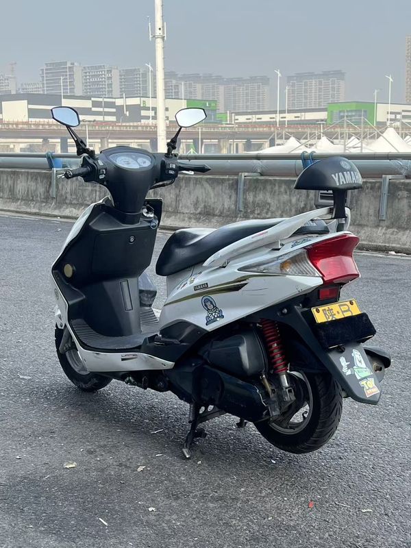 二手建设雅马哈迅鹰