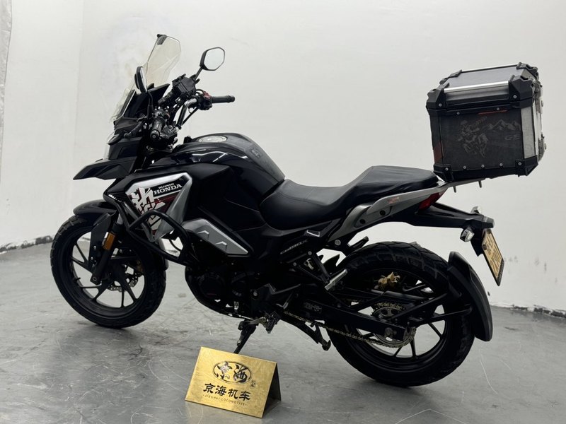 二手五羊本田猛鸷 CB190X