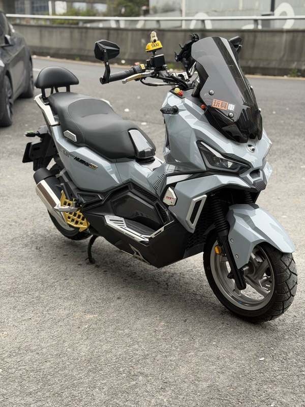 二手三阳哈士奇 Husky ADV150