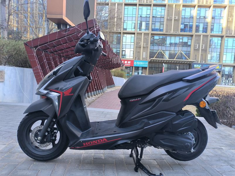 二手新大洲本田裂行 RX125Fi