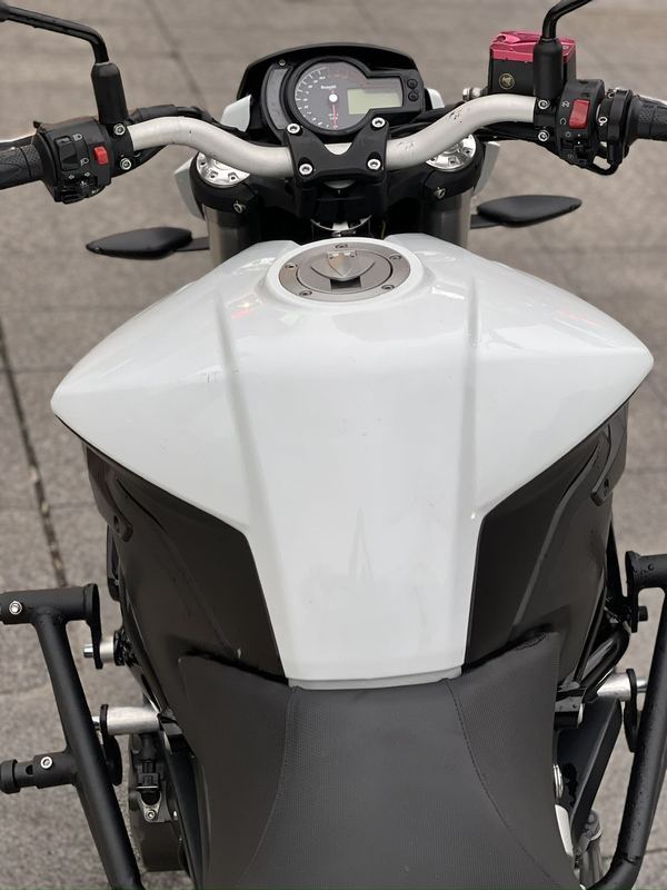 二手贝纳利TNT600i