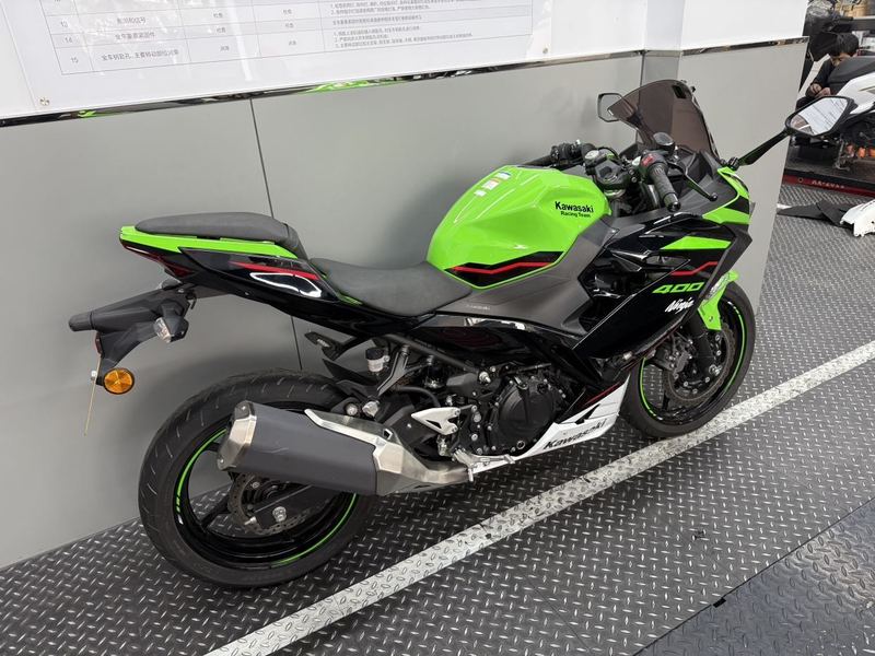 二手川崎Ninja 400