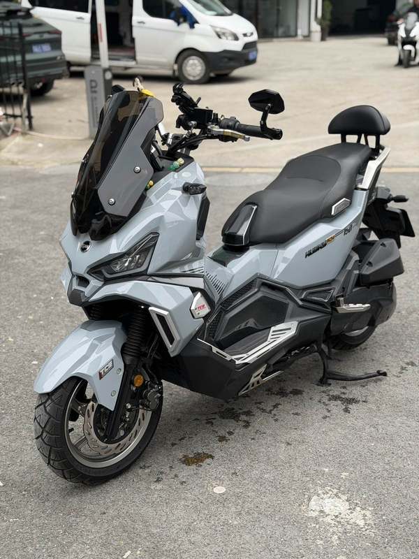 二手三阳哈士奇 Husky ADV150