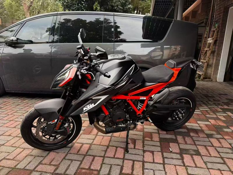 二手KTMR2R1290 Super Duke