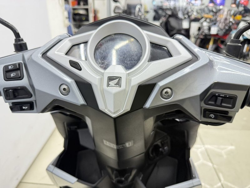 二手新大洲本田裂行 RX125Fi