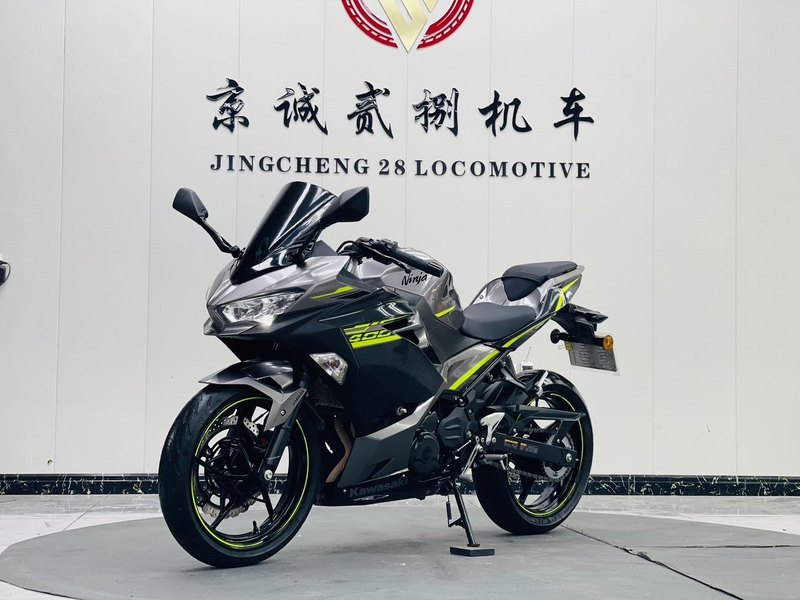 二手川崎Ninja 400