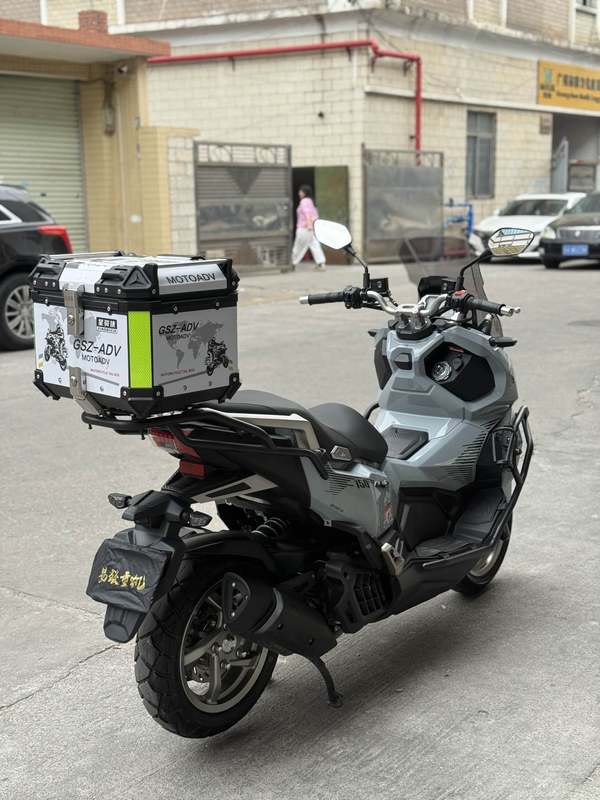 二手三阳哈士奇 Husky ADV150