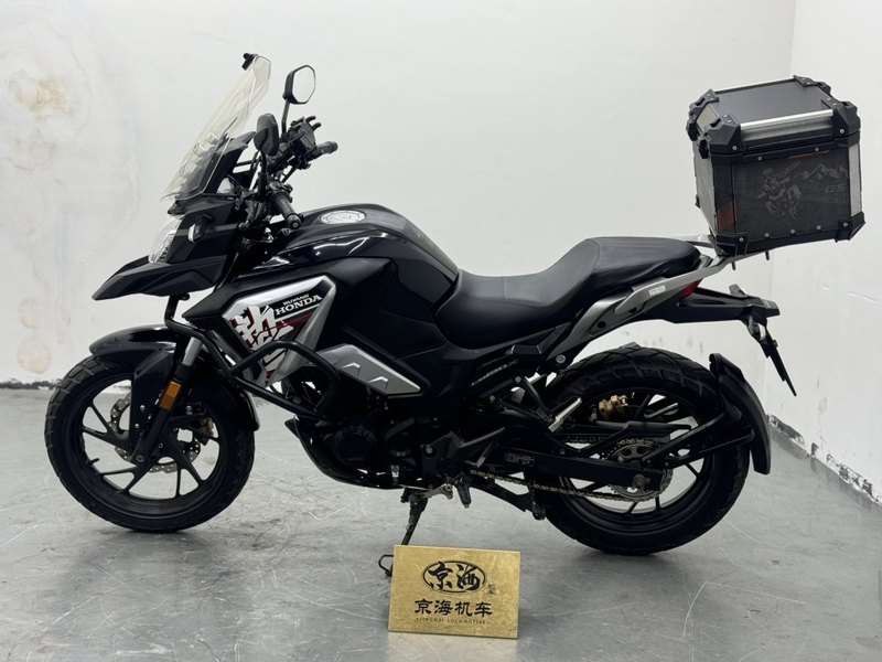 二手五羊本田猛鸷 CB190X