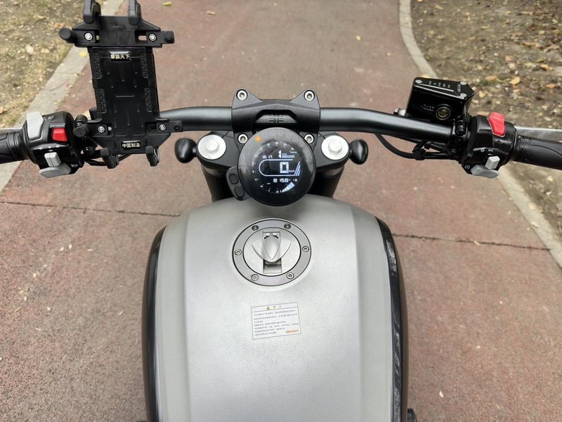 二手奔达Rock300 灰石