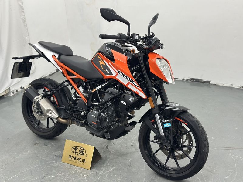 二手KTMR2R250 Duke