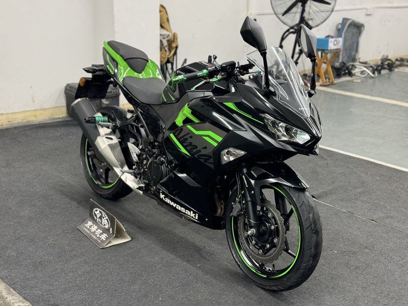 二手川崎Ninja 400