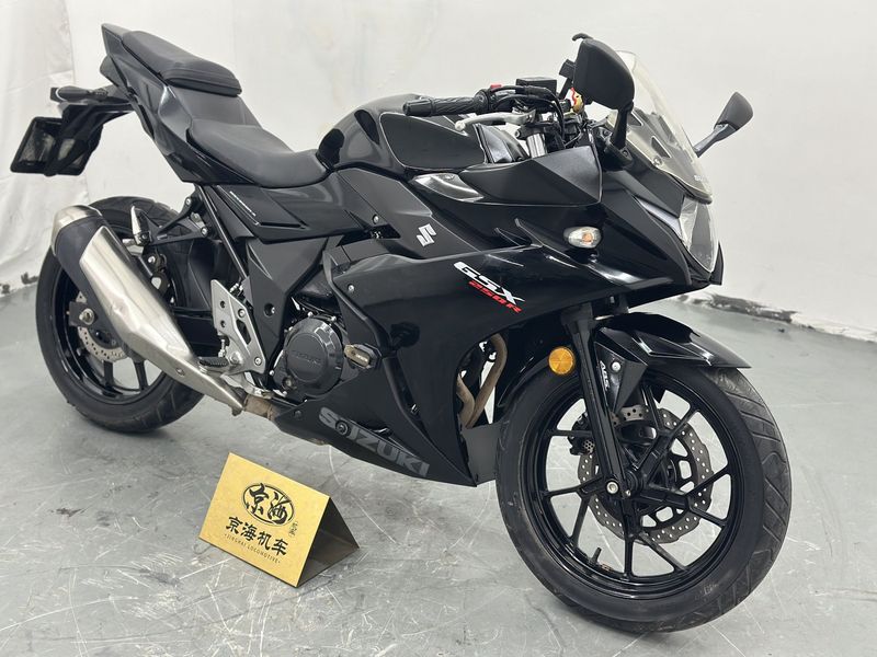 二手豪爵铃木GSX250R