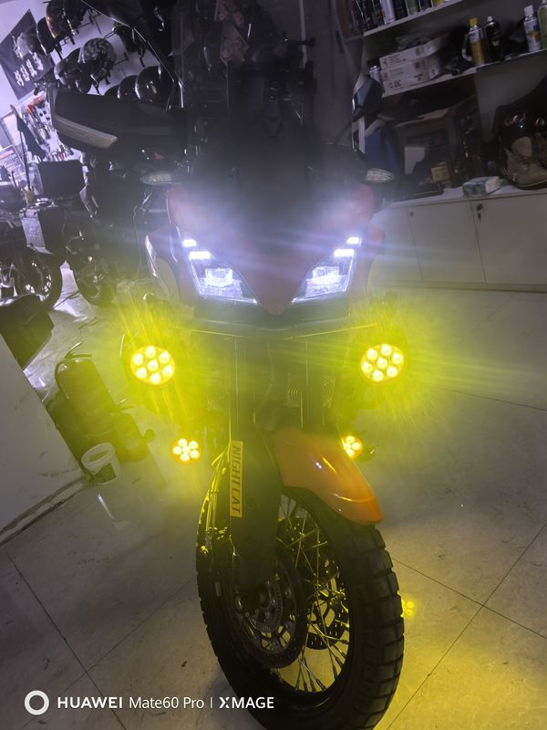 二手摩托莫里尼X-Cape 650