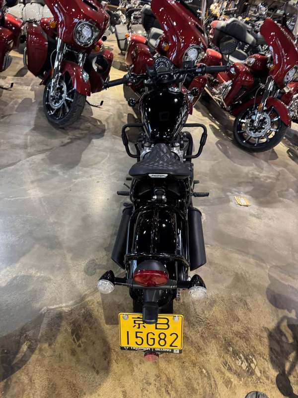 二手凯旋Bonneville Bobber