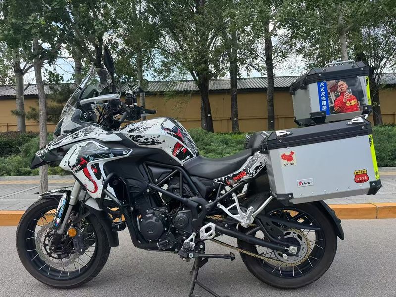 二手贝纳利金鹏 TRK502