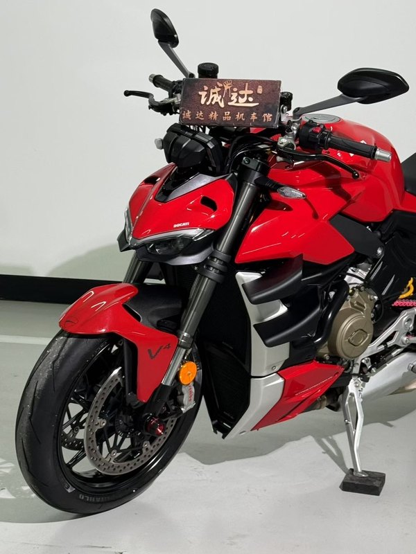 二手杜卡迪Street Fighter V4