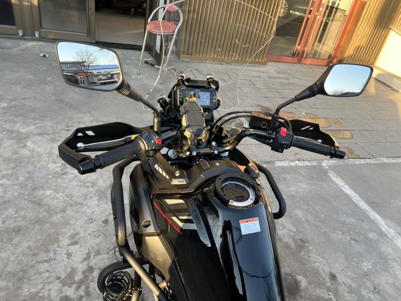 二手豪爵铃木DL250