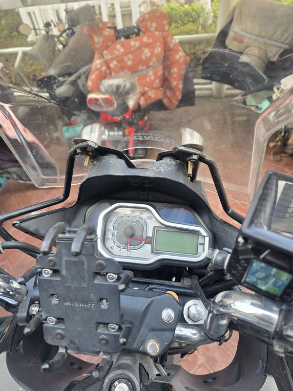 二手五羊本田猛鸷 CB190X