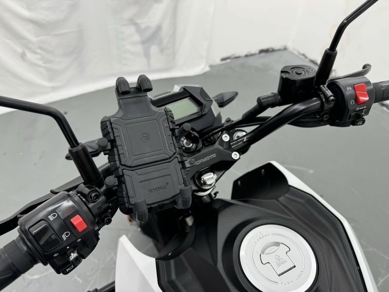 二手春风ST狒狒