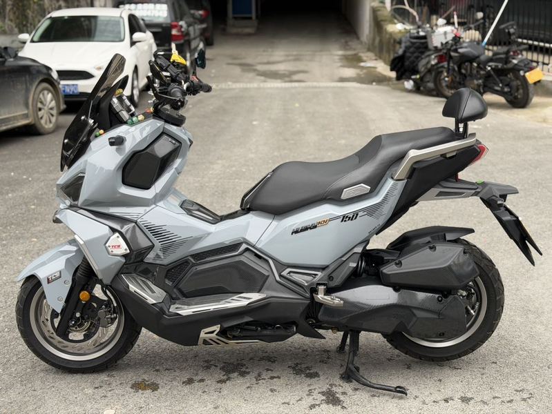 二手三阳哈士奇 Husky ADV150