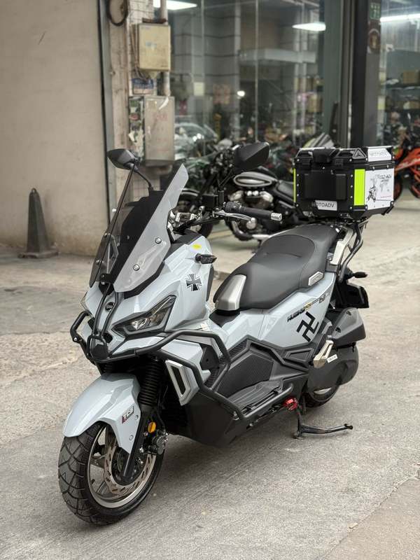 二手三阳哈士奇 Husky ADV150
