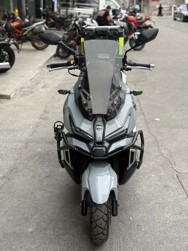 二手三阳哈士奇 Husky ADV150