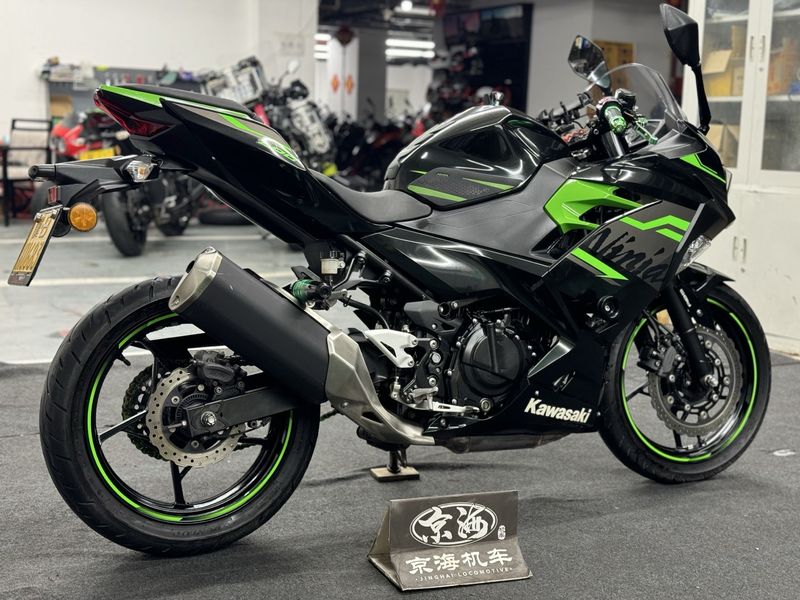 二手川崎Ninja 400