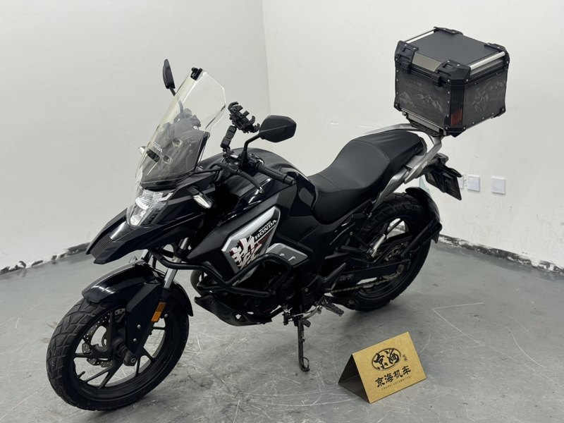 二手五羊本田猛鸷 CB190X