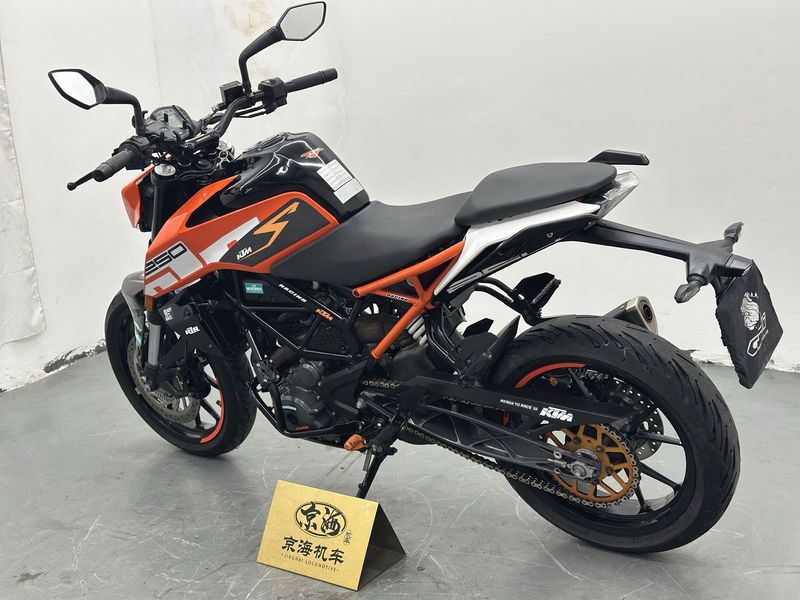 二手KTMR2R250 Duke