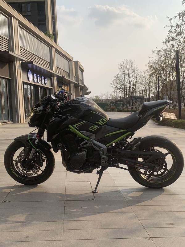 二手川崎Z900