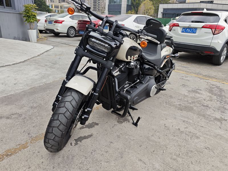二手哈雷戴维森肥霸 Fat Bob