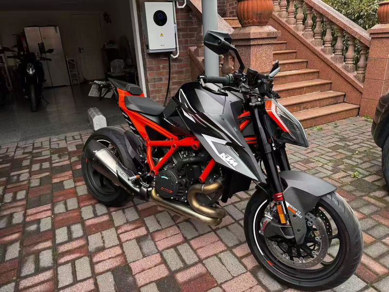 二手KTMR2R1290 Super Duke