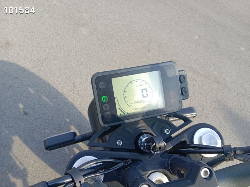 二手贝纳利幼狮 Leoncino 250