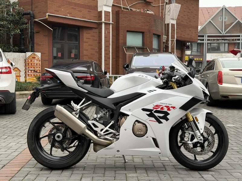 二手张雪机车500RR