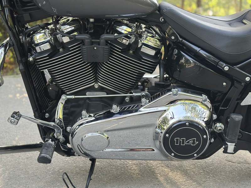 二手哈雷戴维森突破者 Breakout