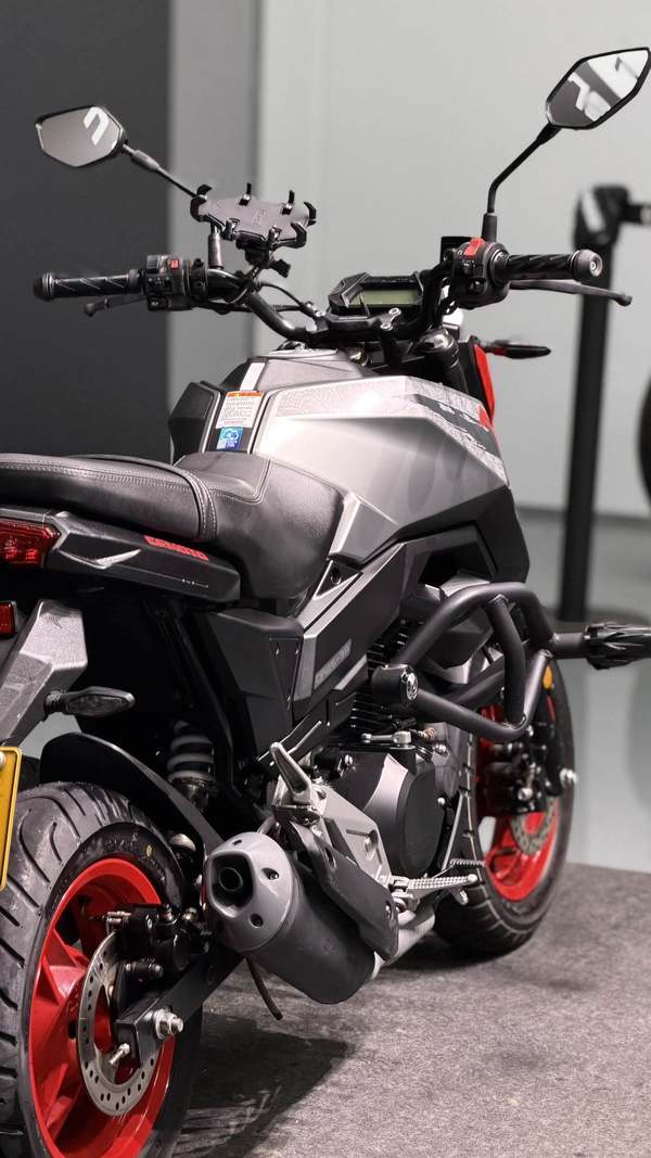 二手春风ST狒狒