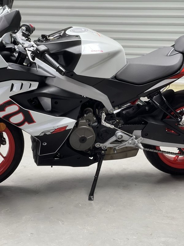 二手阿普利亚RS 457