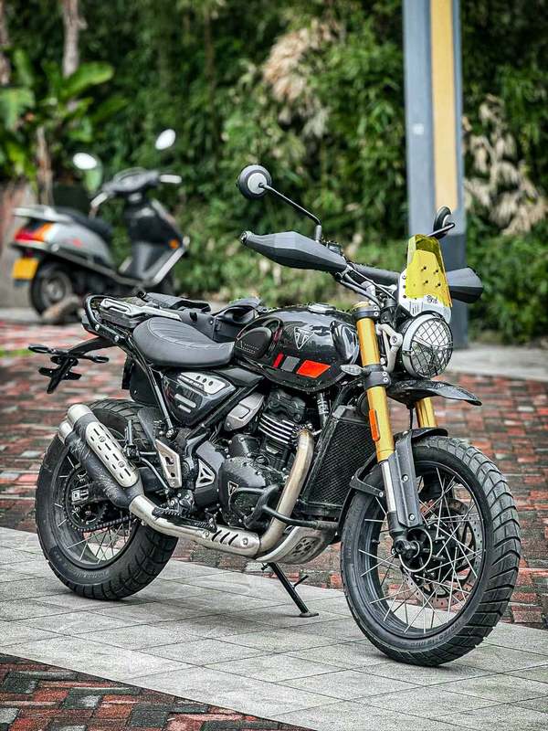 二手凯旋Scrambler 400 X