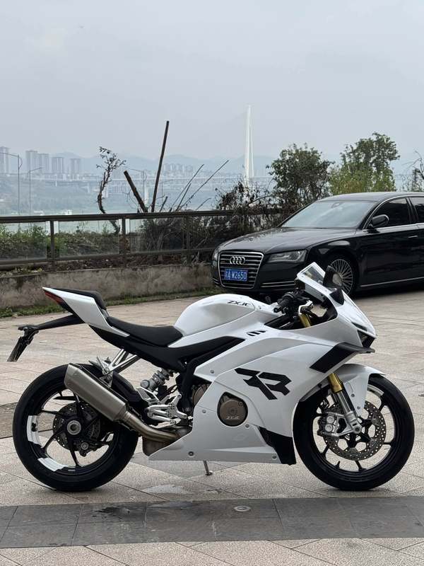 二手张雪机车500RR