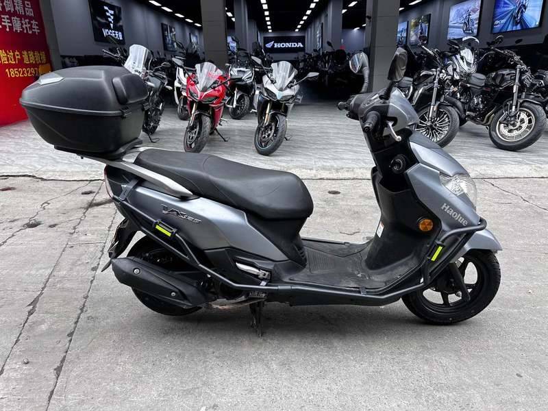 二手豪爵虎鲨VX125