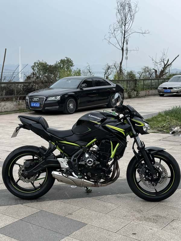 二手川崎Z650